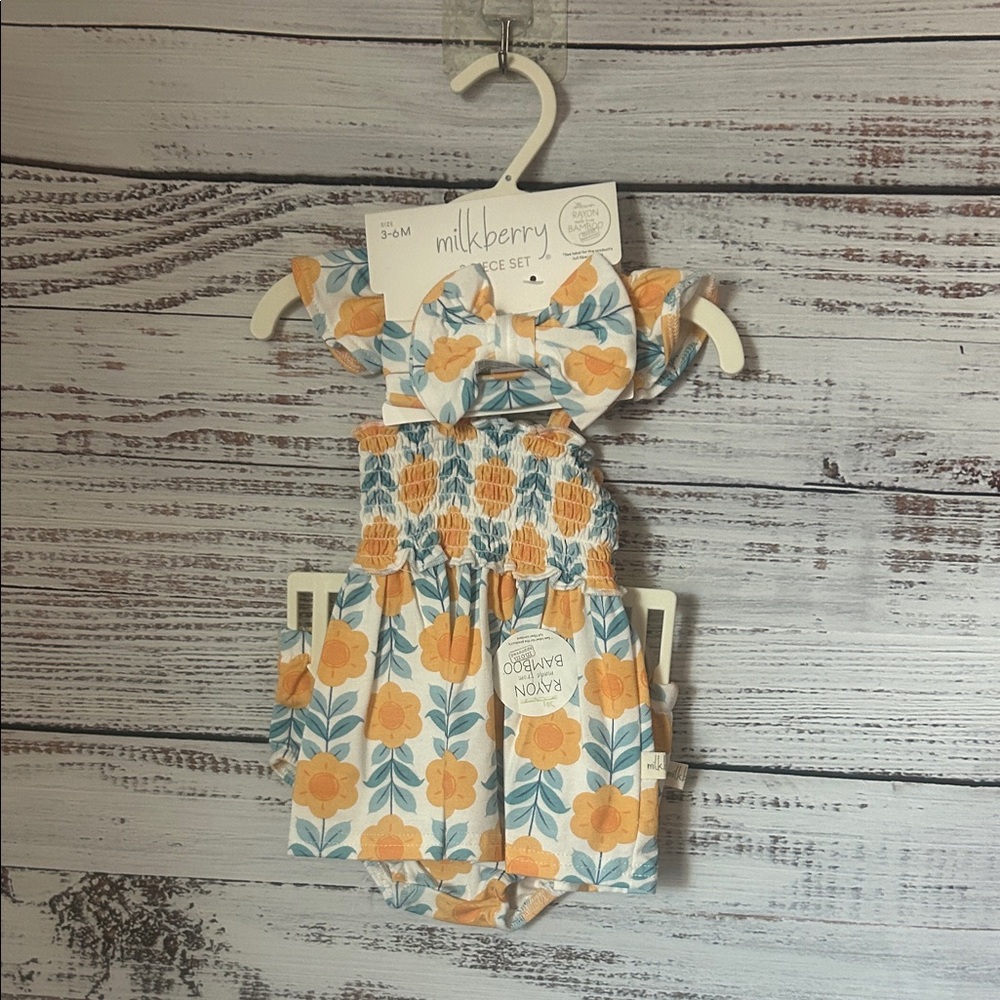 NWT Milkberry orange flowers bamboo 3 piece set size 3-6 months